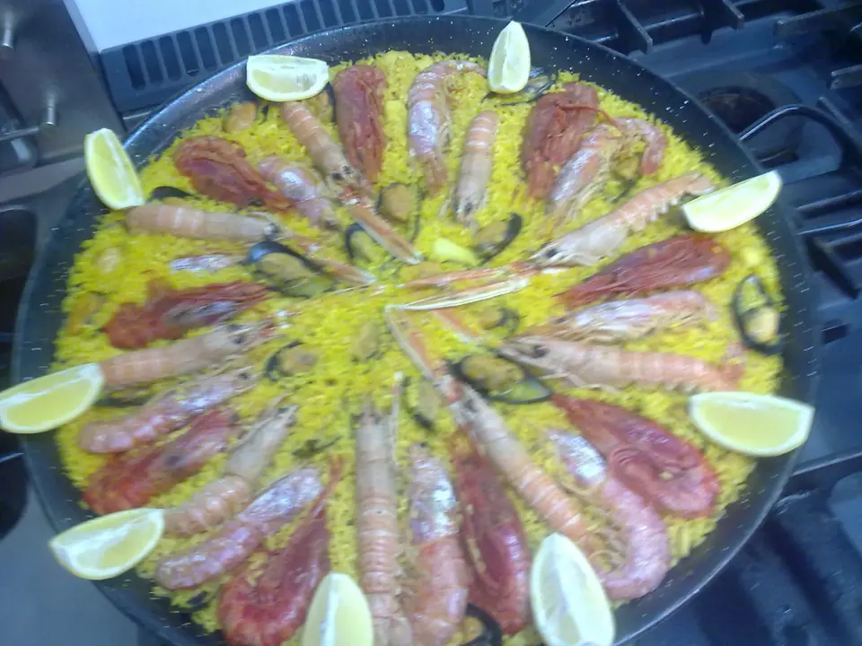 Paella de marisco